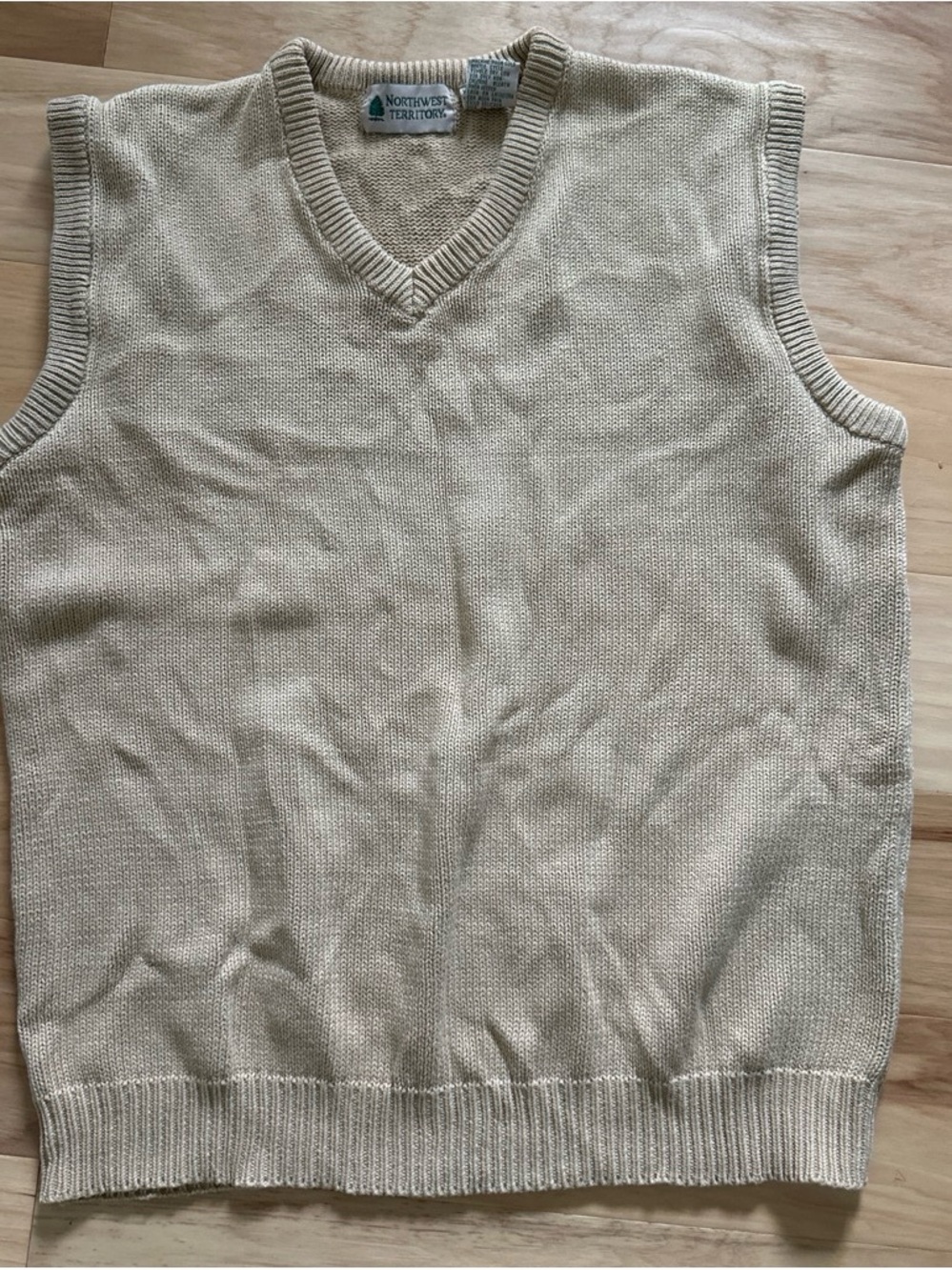 Northwest Territory Men's Beige V-Neck Sweater Vest